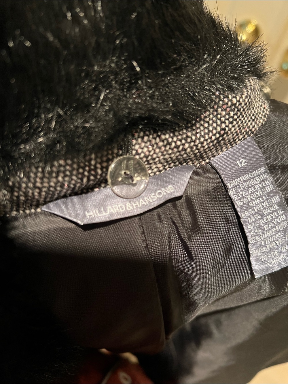 Women's Tweed Jacket with Removable Faux Fur Collar - Picture 10 of 10